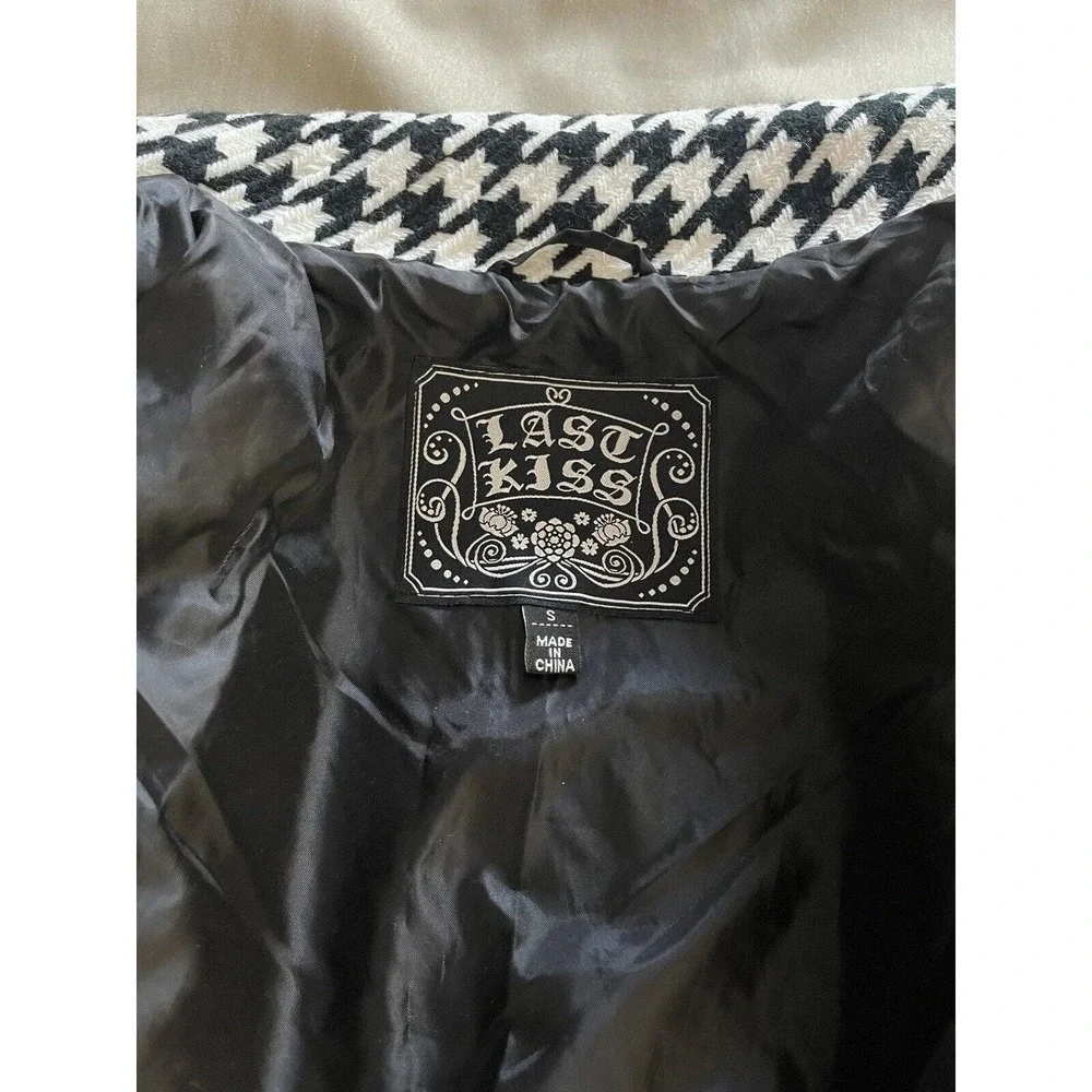 Last Kiss Women's Black & White Long Sleeve 4-Button Tie Closure Jacket Coat SM - Picture 7 of 10